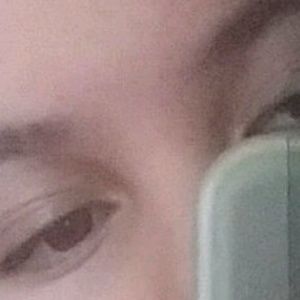 Meet your Posher, Ella